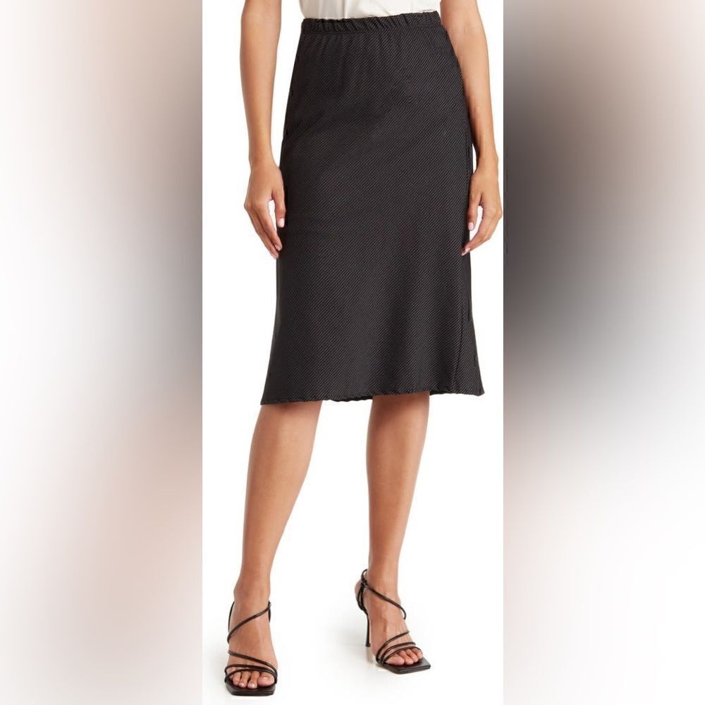 Forgotten Grace | Side Slit Skirt
